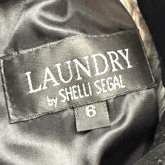 Laundry by Shelli Segal Vintage 90s Black Velvet Mini Geometric Halter Dress - Picture 5 of 9